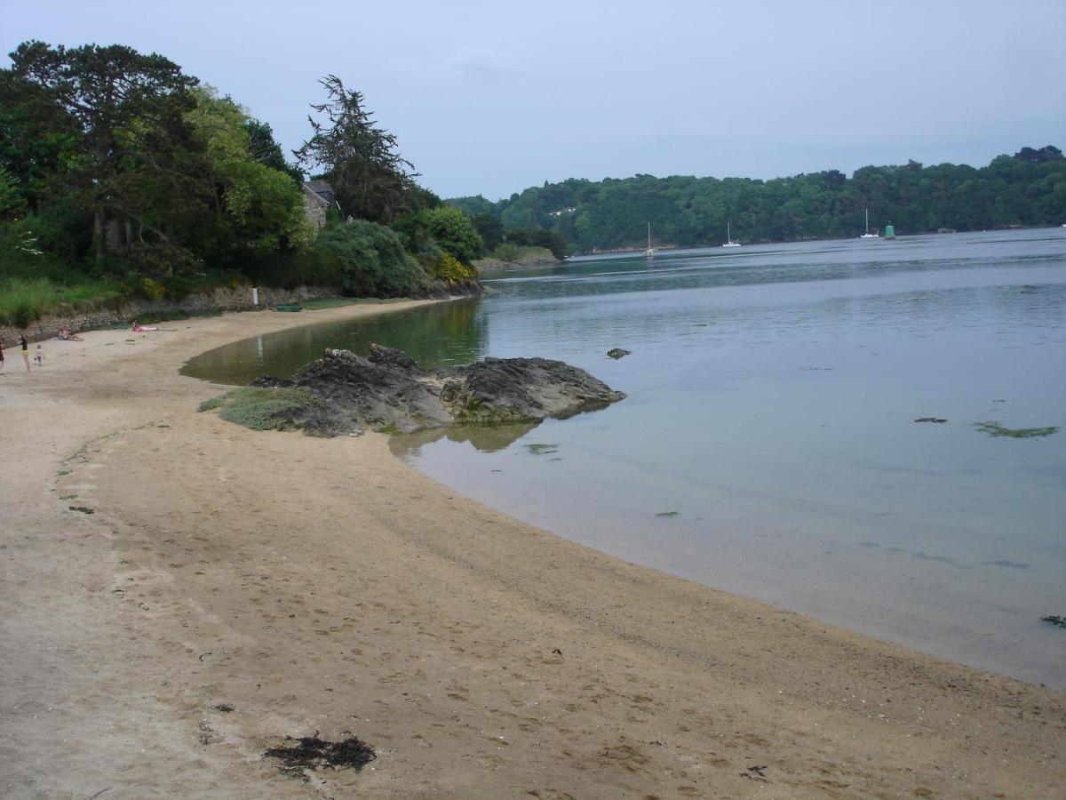 Le Gite De La Plage Lézardrieux Exterior foto